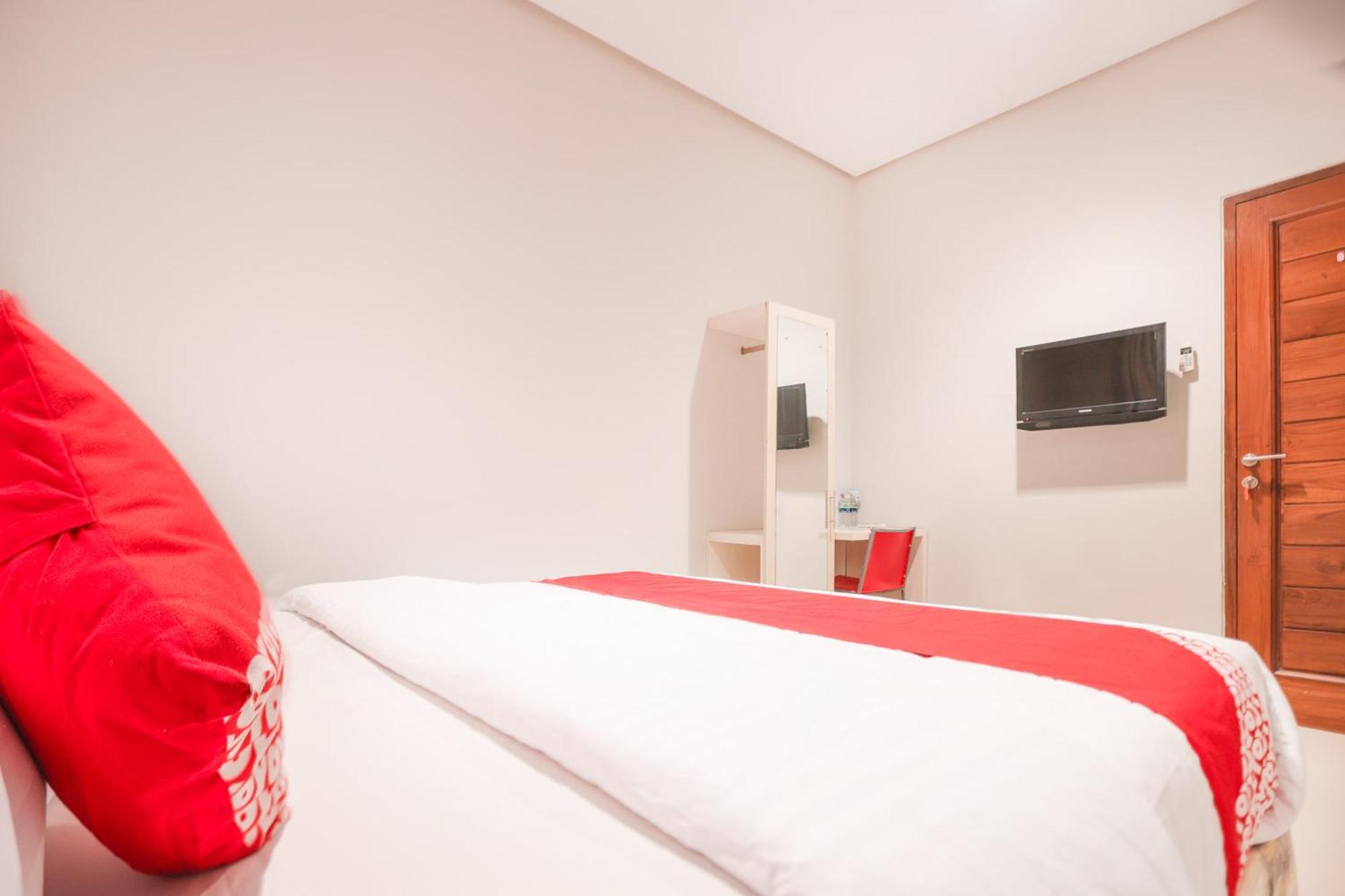 Oyo 148 Cempaka Place Homestay Dżakarta Zewnętrze zdjęcie