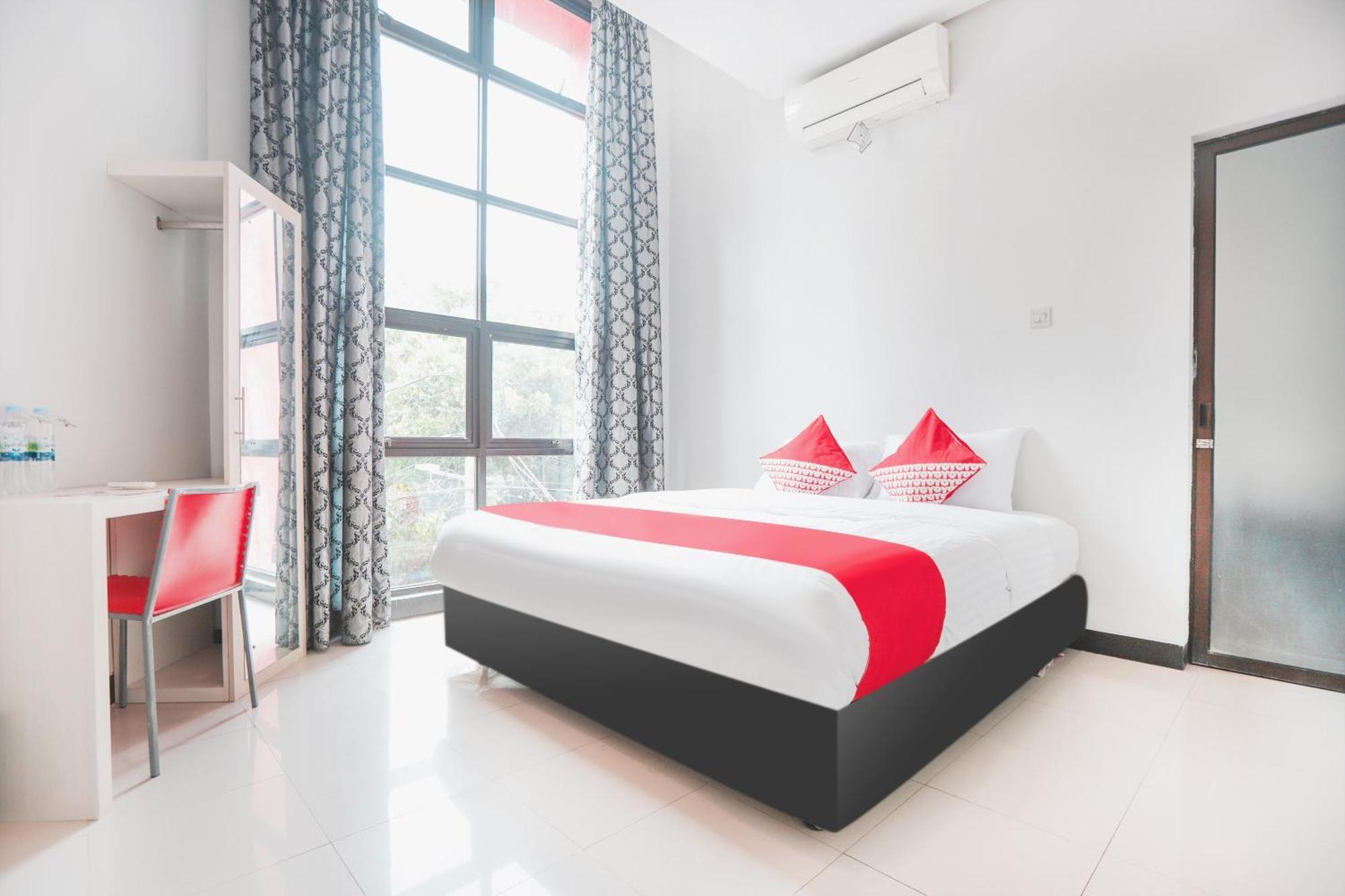 Oyo 148 Cempaka Place Homestay Dżakarta Zewnętrze zdjęcie
